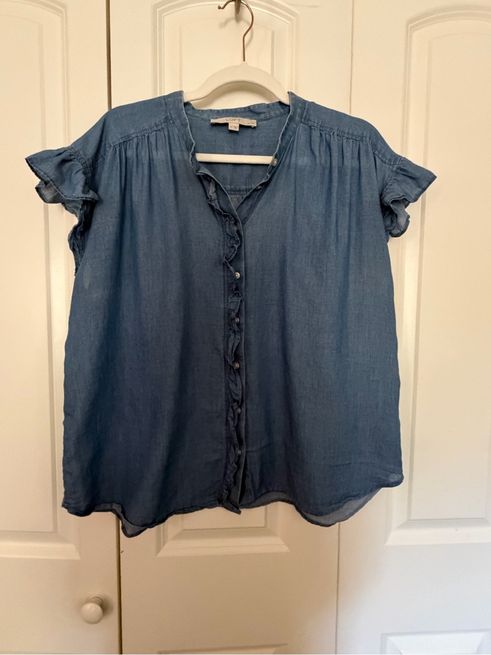 LOFT Blue Ruffle-Trim Chambray Button-Down Top